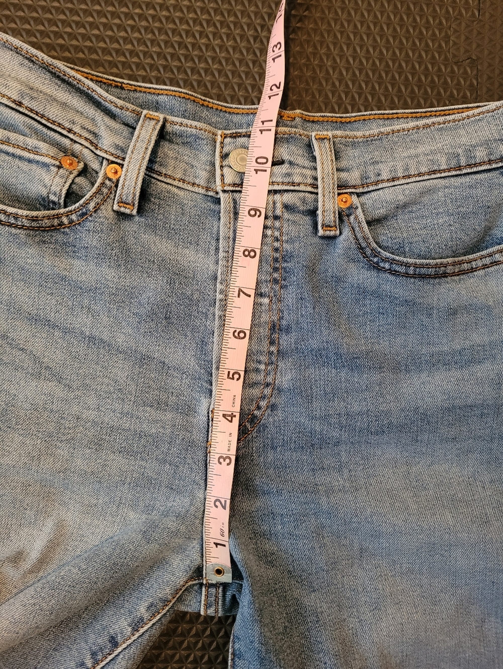 Levi's Light Blue Straight Leg Jeans - Picture 4 of 8